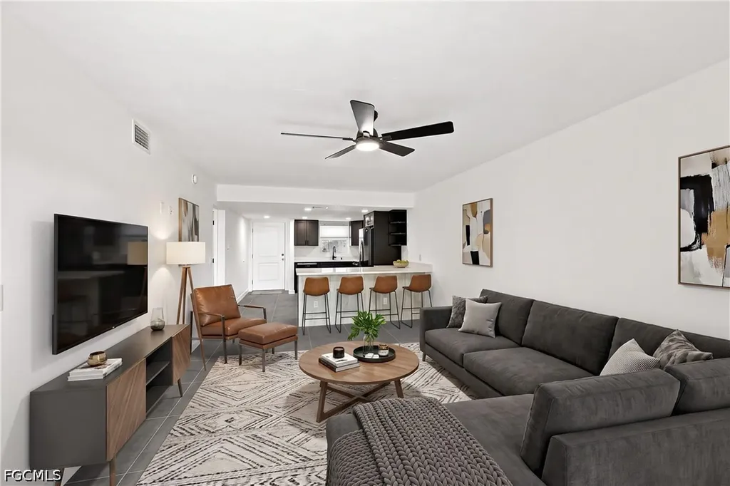 16881 Davis Road Fort Myers FL 33908