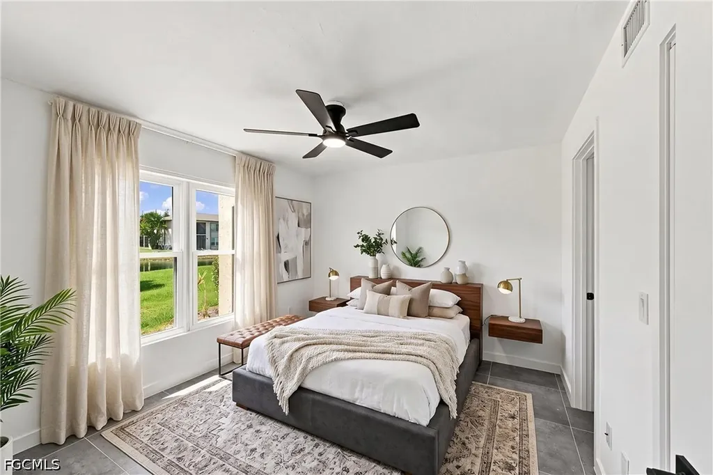 16881 Davis Road Fort Myers FL 33908