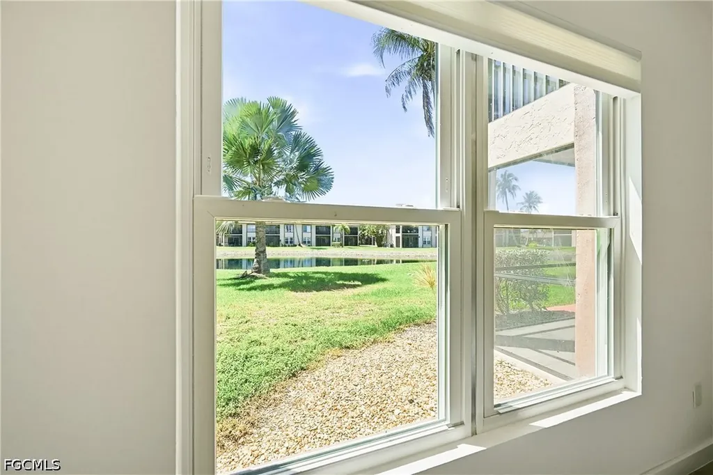 16881 Davis Road Fort Myers FL 33908