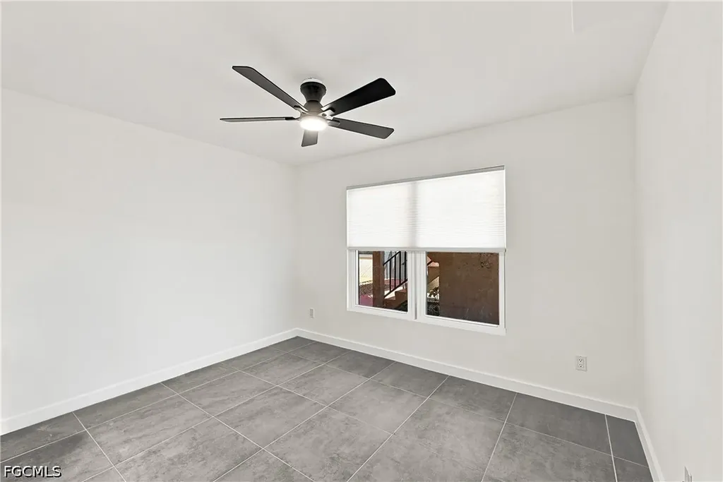 16881 Davis Road Fort Myers FL 33908