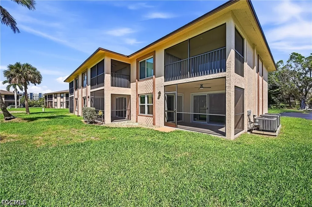 16881 Davis Road Fort Myers FL 33908