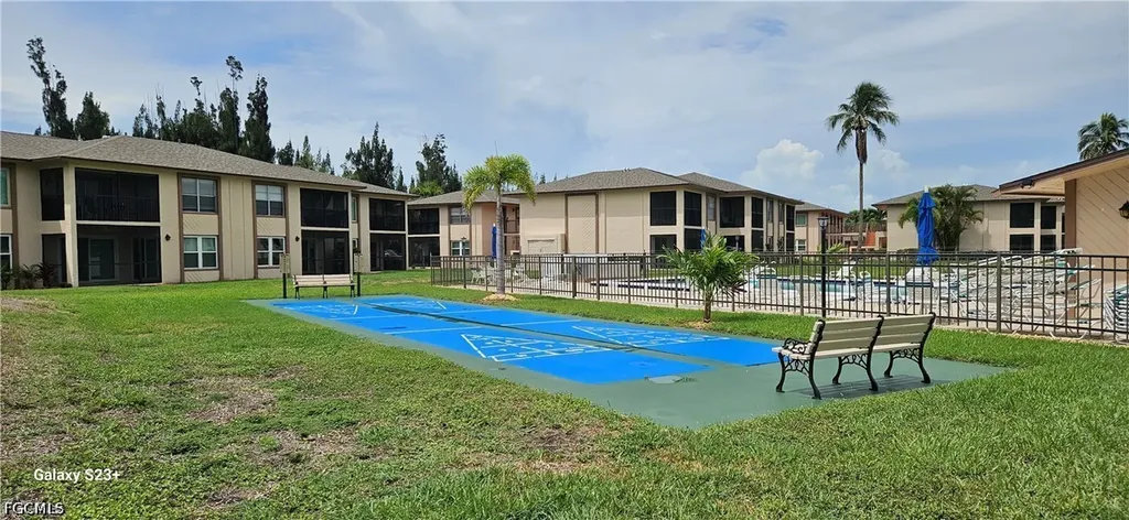 16881 Davis Road Fort Myers FL 33908