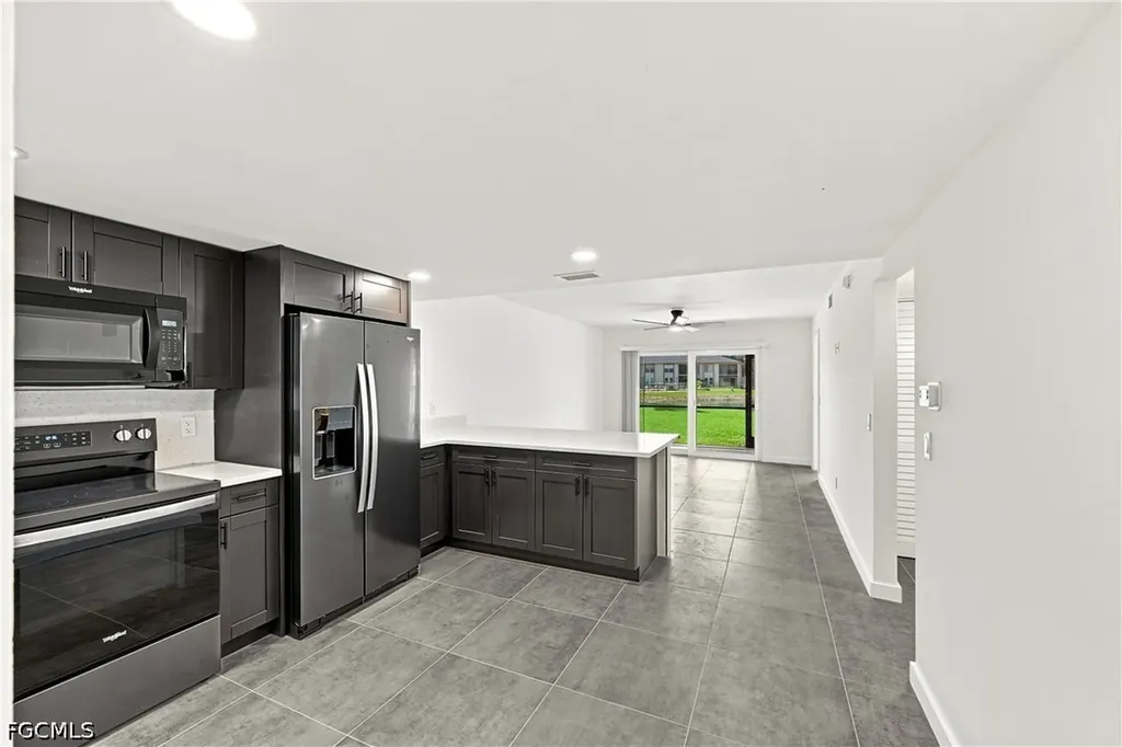 16881 Davis Road Fort Myers FL 33908