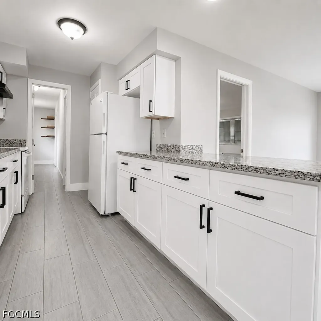 800 Willow Drive Lehigh Acres FL 33936