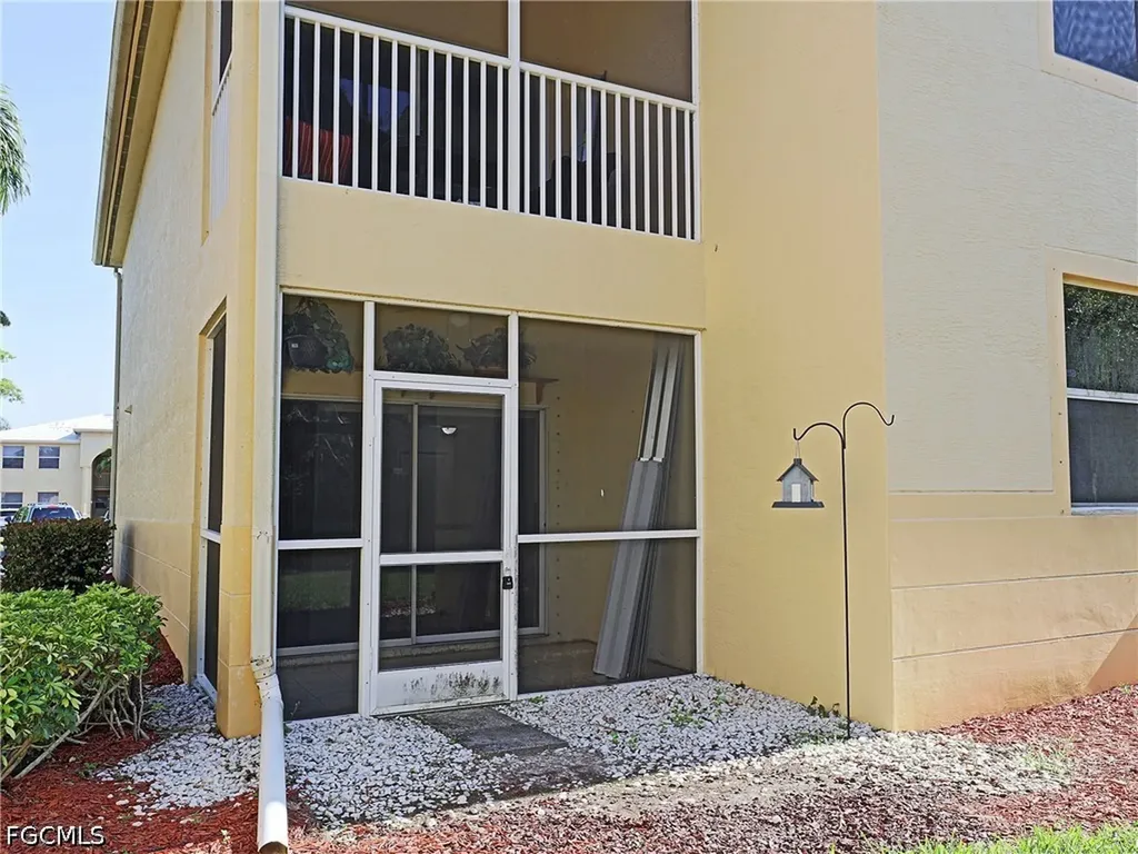 4191 Bellasol Circle Fort Myers FL 33916