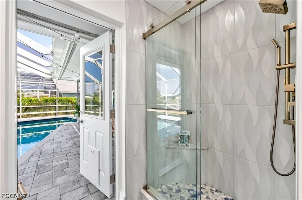 321 Capri Isle Court Punta Gorda FL 33950