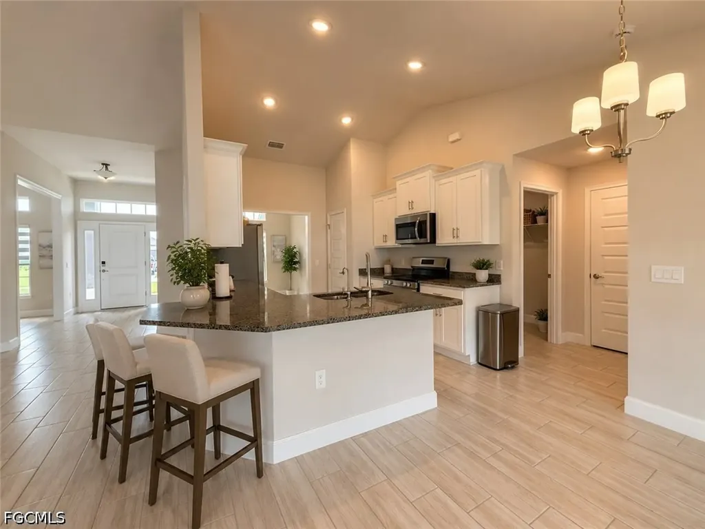 1133 NW 28th Avenue Cape Coral FL 33993