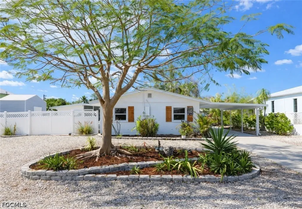16191 Porto Bello Street Bokeelia FL 33922