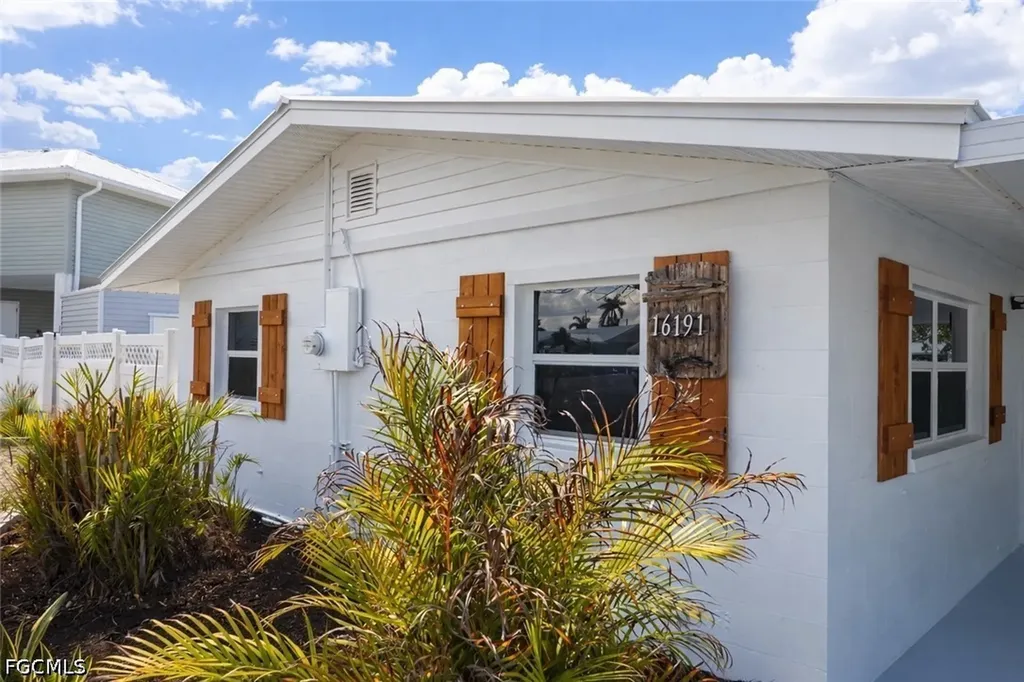 16191 Porto Bello Street Bokeelia FL 33922