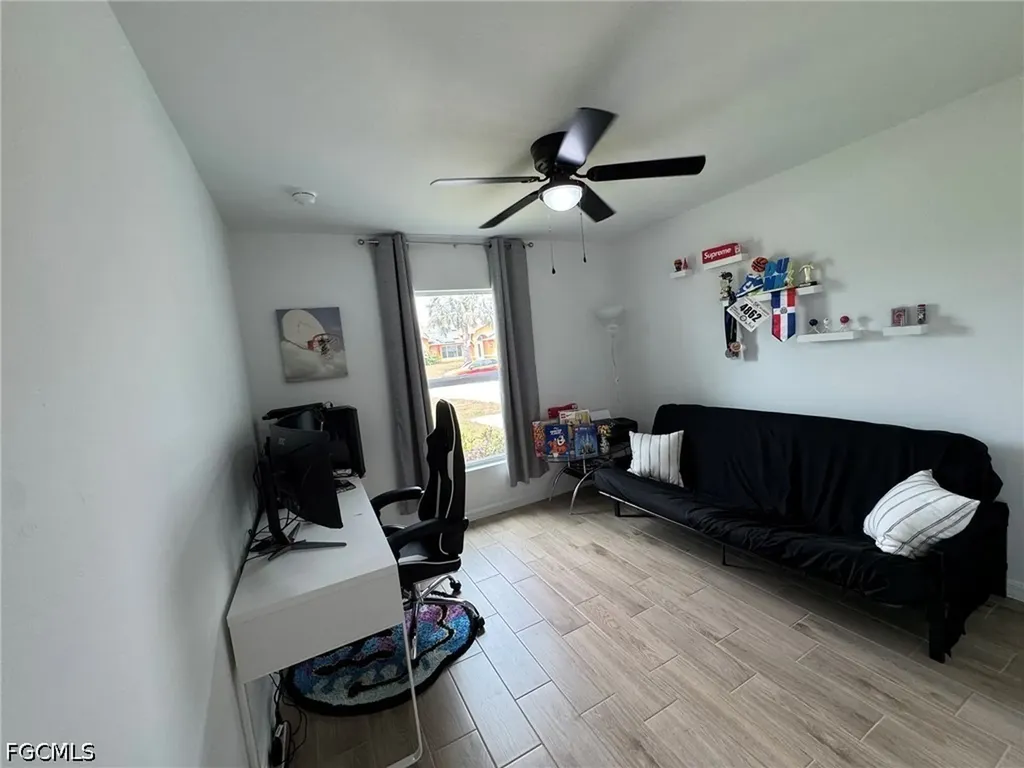 330 SW 23rd Terrace Cape Coral FL 33991