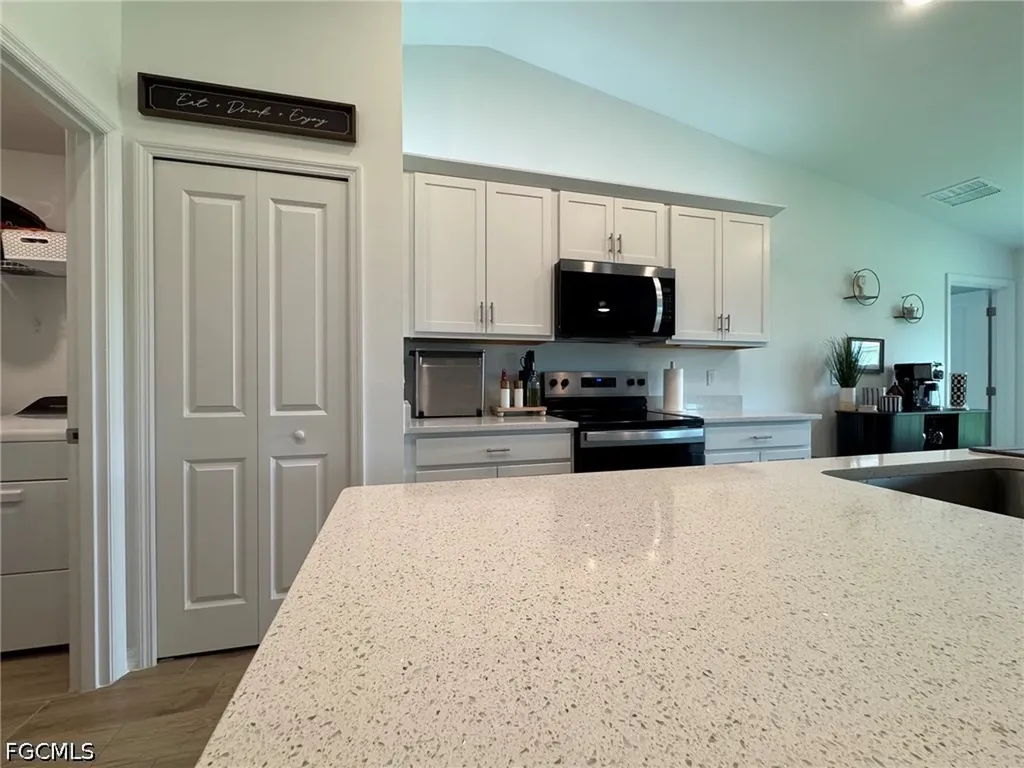 330 SW 23rd Terrace Cape Coral FL 33991