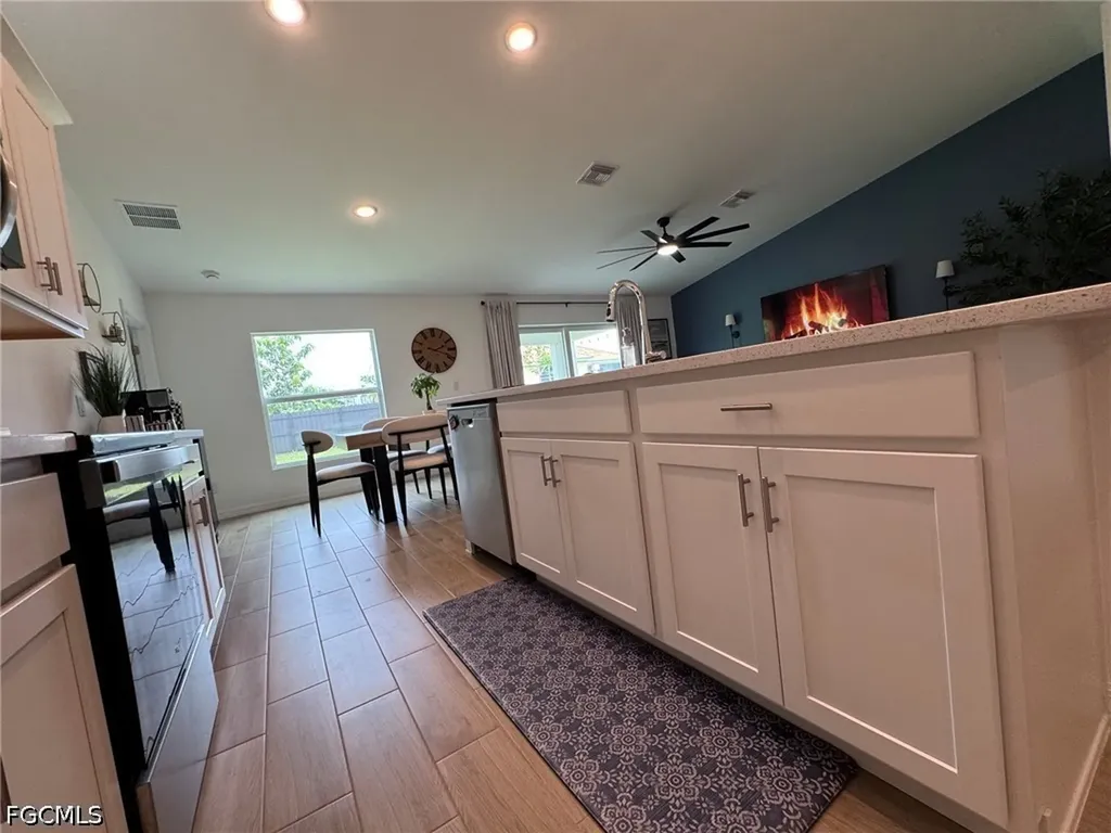 330 SW 23rd Terrace Cape Coral FL 33991