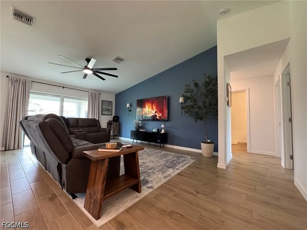 330 SW 23rd Terrace Cape Coral FL 33991