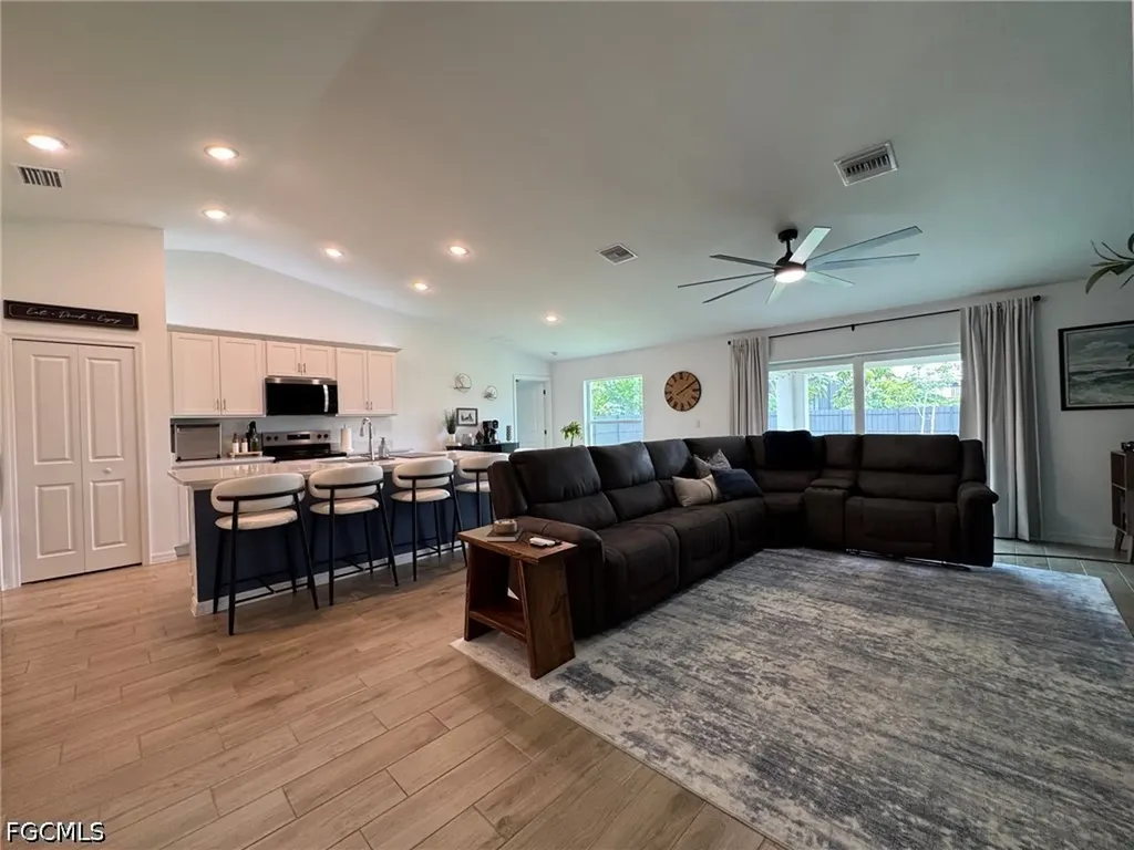 330 SW 23rd Terrace Cape Coral FL 33991