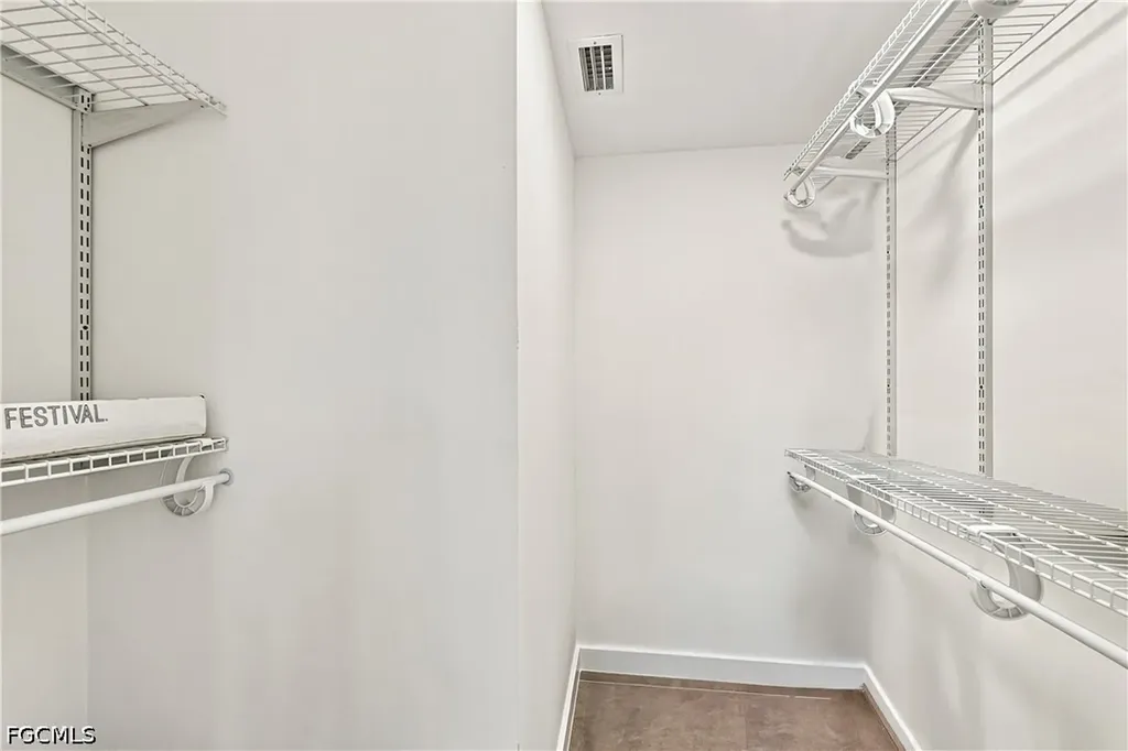 16881 Davis Road Fort Myers FL 33908