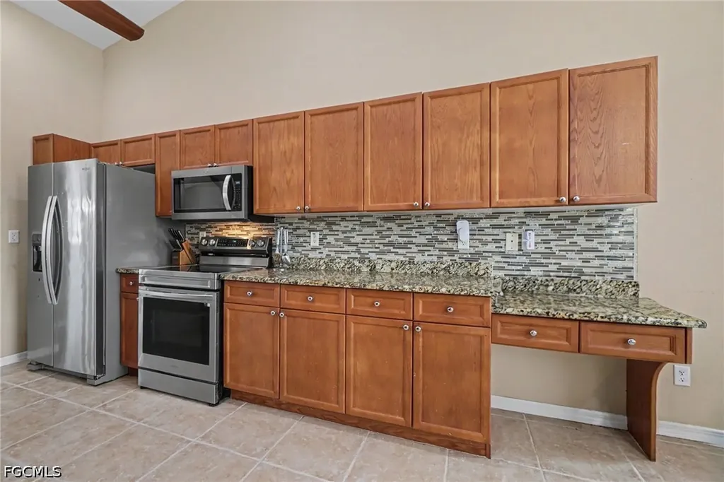 1143 NW 20th Place Cape Coral FL 33993
