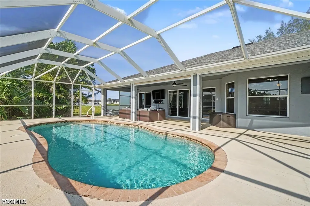1143 NW 20th Place Cape Coral FL 33993
