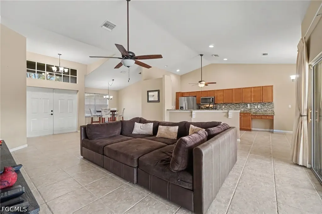 1143 NW 20th Place Cape Coral FL 33993