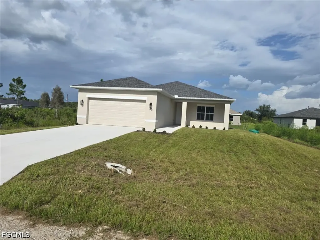 1924 Holyoke Avenue Lehigh Acres FL 33972