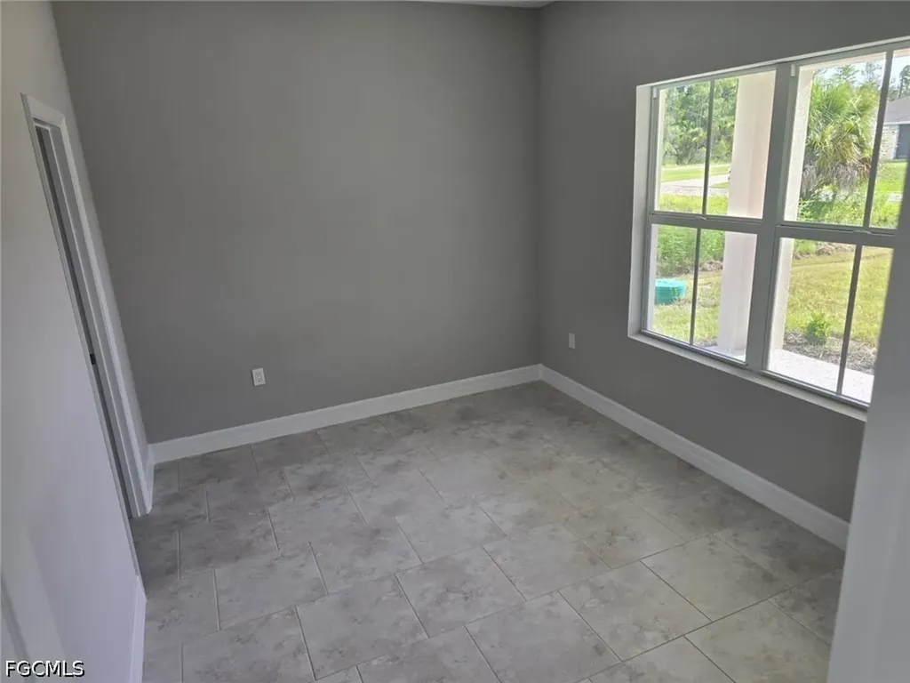 1924 Holyoke Avenue Lehigh Acres FL 33972