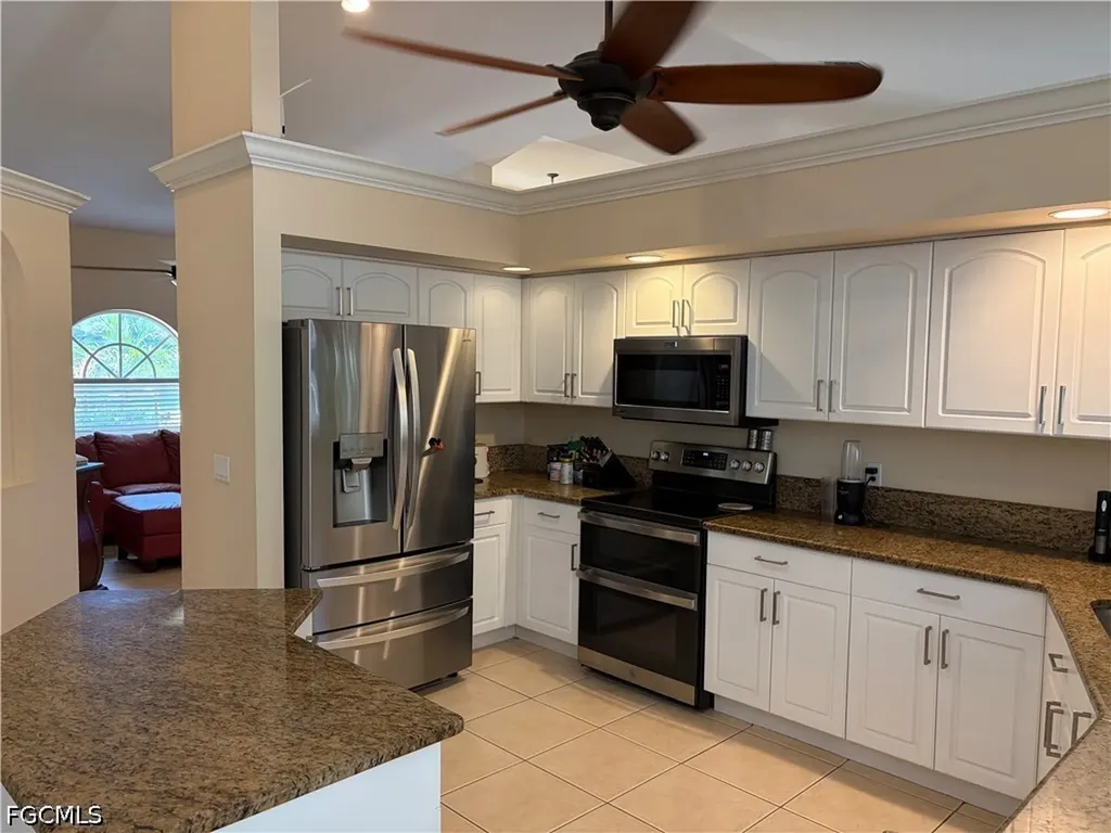 618 SE 18th Street Cape Coral FL 33990
