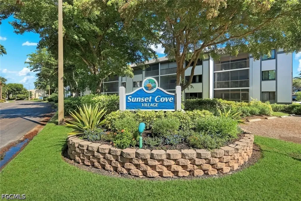 9901 Sunset Cove Lane Fort Myers FL 33919