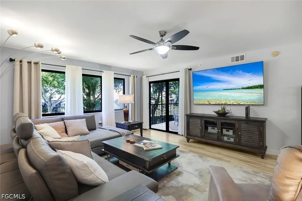 9901 Sunset Cove Lane Fort Myers FL 33919