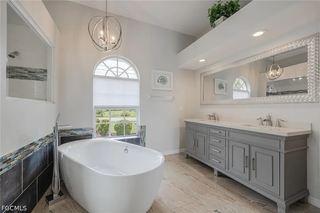 5234 Sands Boulevard Cape Coral FL 33914