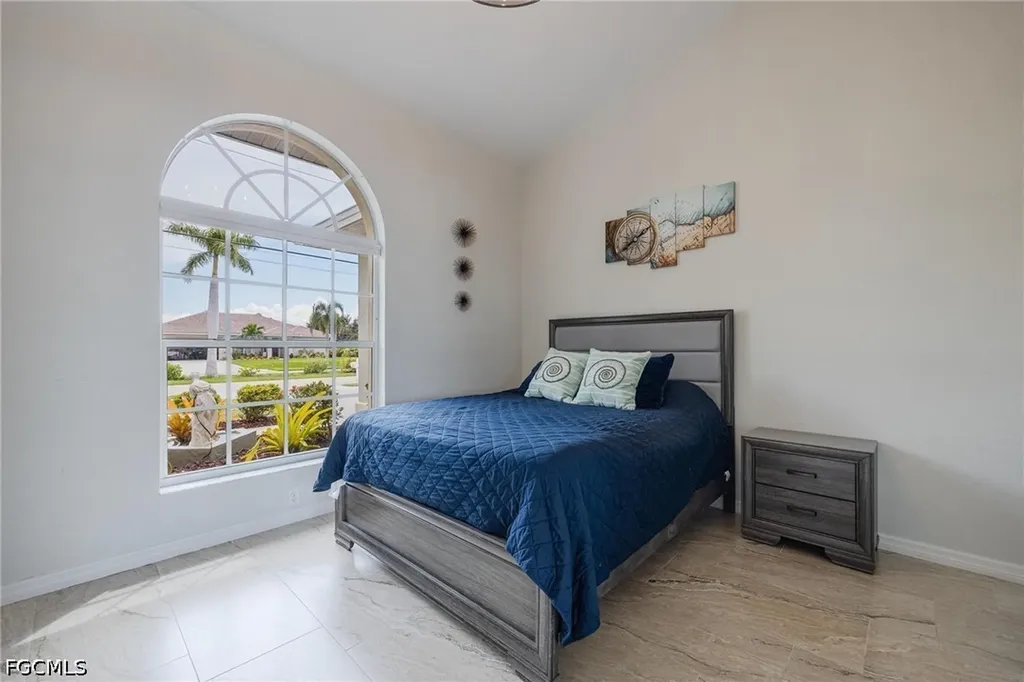5234 Sands Boulevard Cape Coral FL 33914