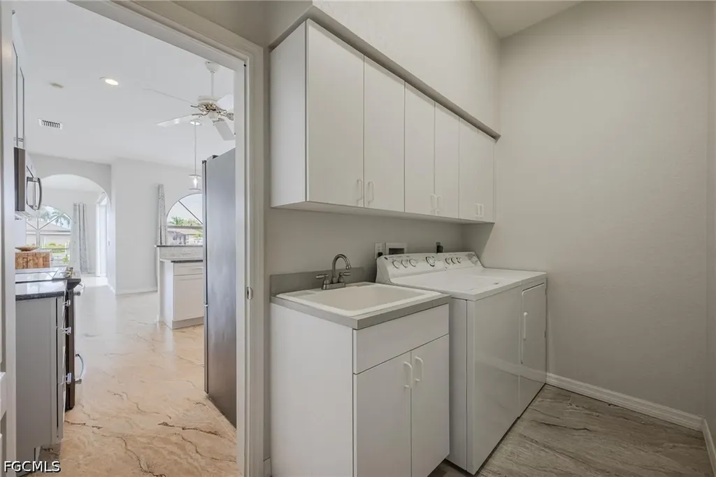 5234 Sands Boulevard Cape Coral FL 33914