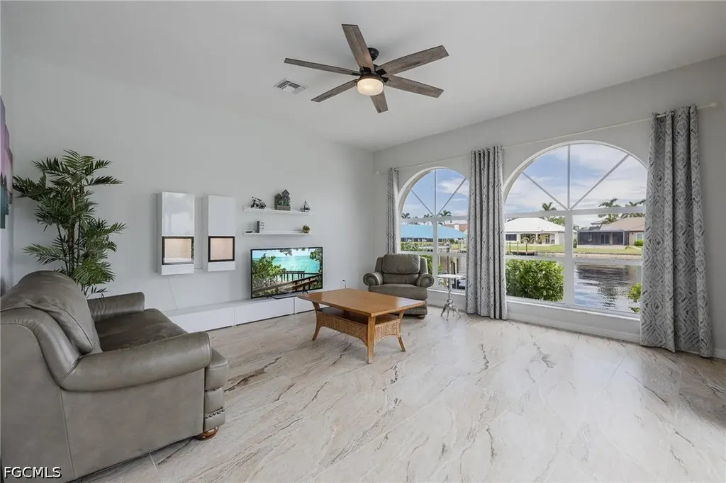 5234 Sands Boulevard Cape Coral FL 33914