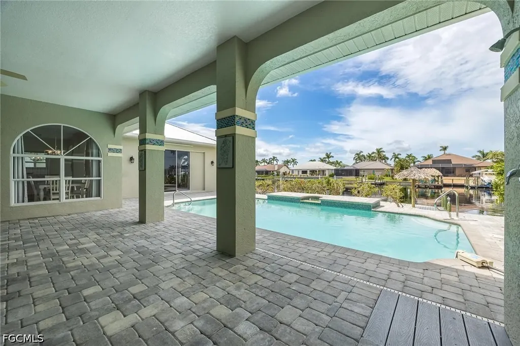 5234 Sands Boulevard Cape Coral FL 33914