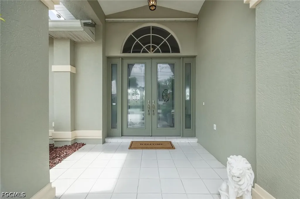 5234 Sands Boulevard Cape Coral FL 33914