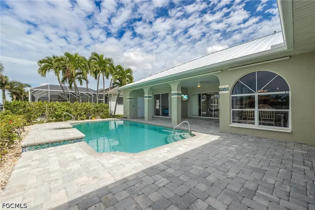 5234 Sands Boulevard Cape Coral FL 33914