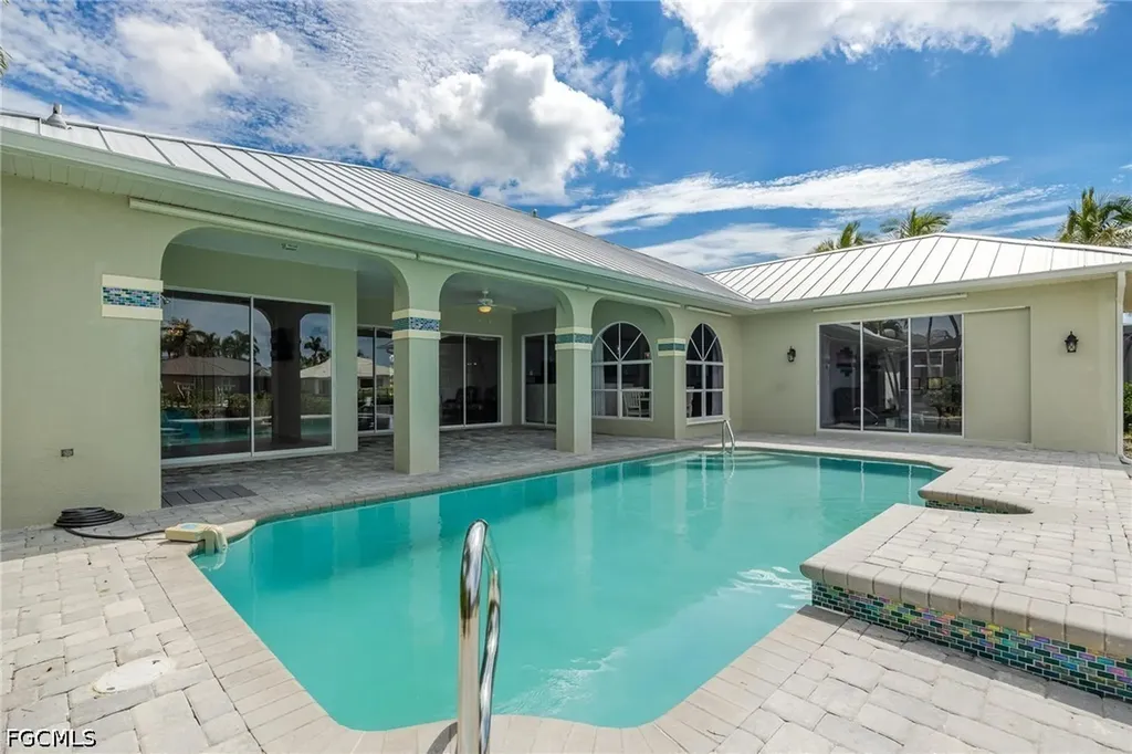 5234 Sands Boulevard Cape Coral FL 33914