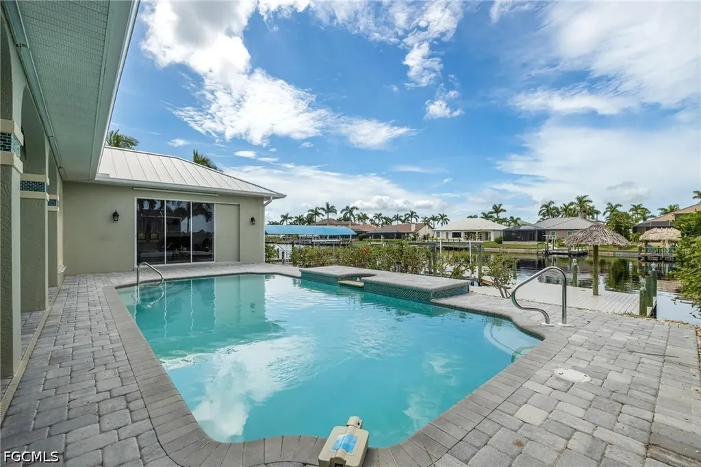 5234 Sands Boulevard Cape Coral FL 33914