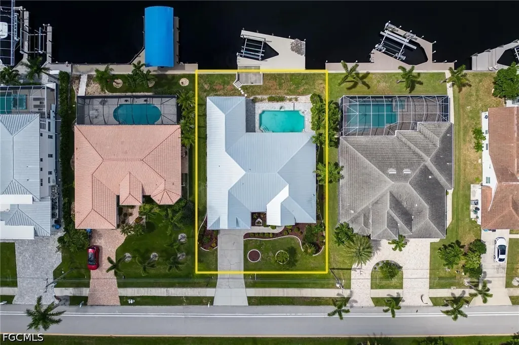 5234 Sands Boulevard Cape Coral FL 33914