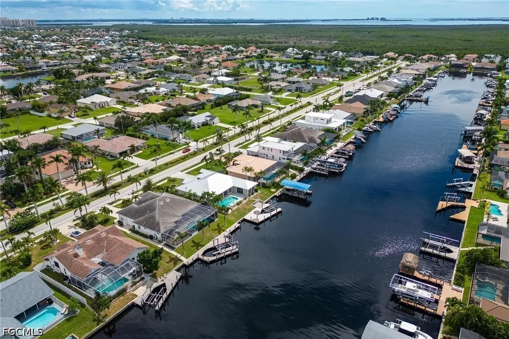 5234 Sands Boulevard Cape Coral FL 33914