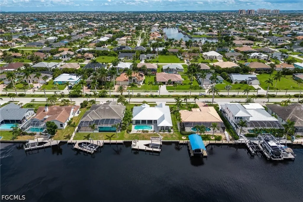 5234 Sands Boulevard Cape Coral FL 33914