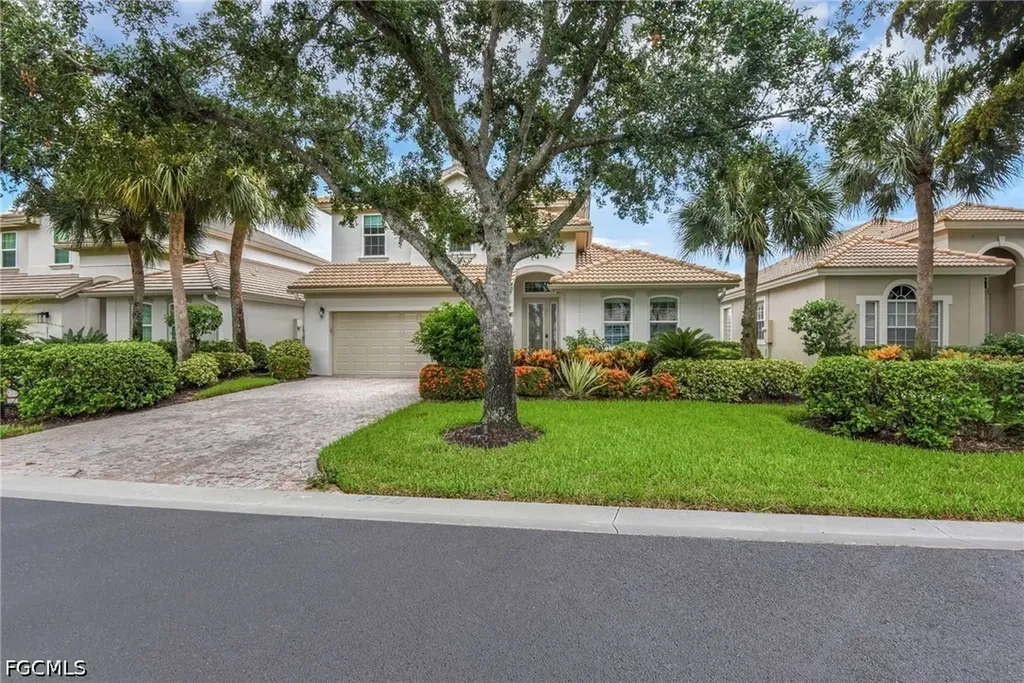 Estero FL, 23157 Oakglen Lane