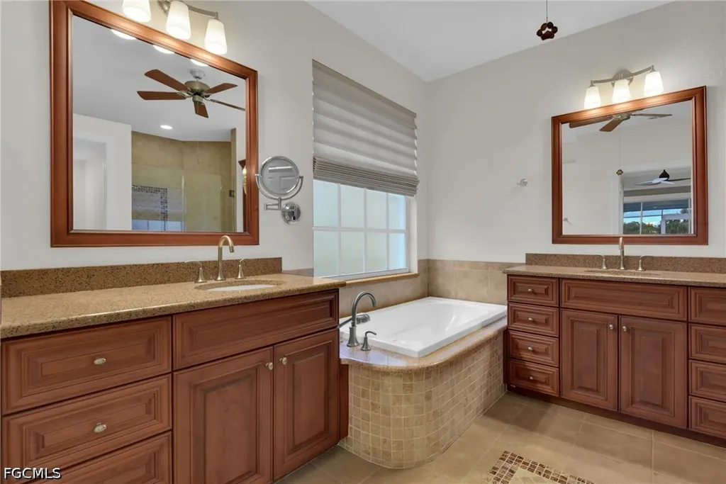 23157 Oakglen Lane Estero FL 34135