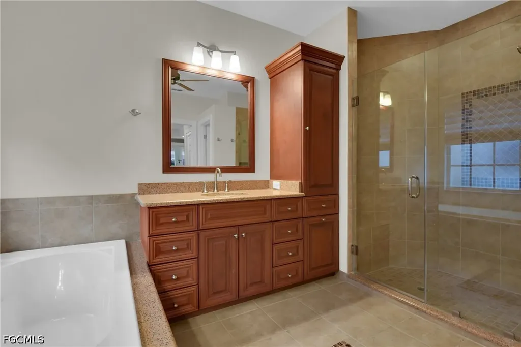23157 Oakglen Lane Estero FL 34135