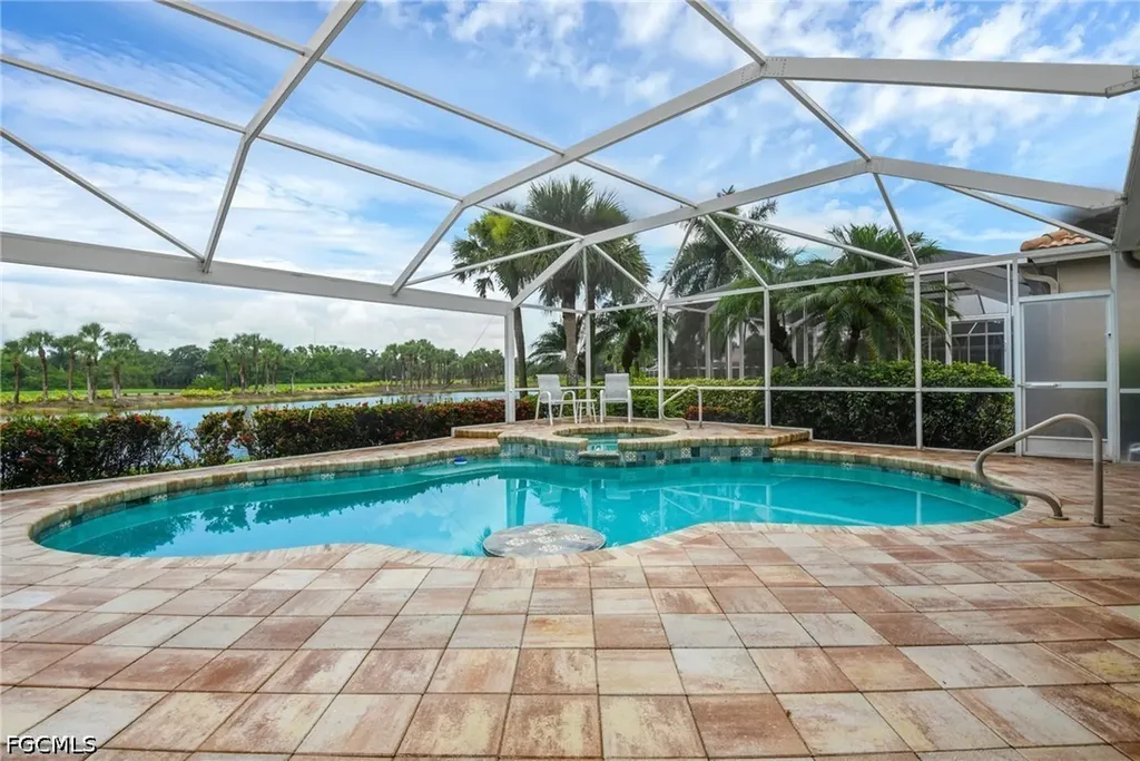 23157 Oakglen Lane Estero FL 34135