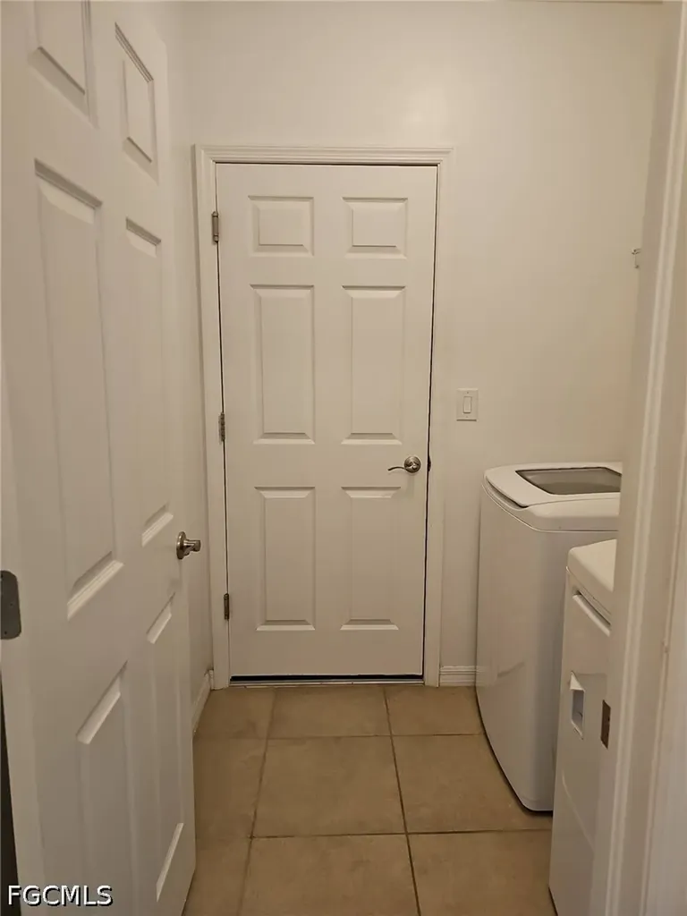 Cape Coral FL 33990