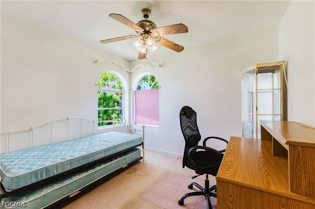 3606 Country Club Boulevard Cape Coral FL 33904