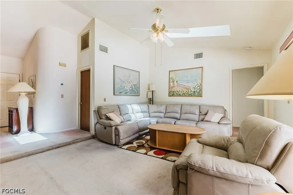 3606 Country Club Boulevard Cape Coral FL 33904