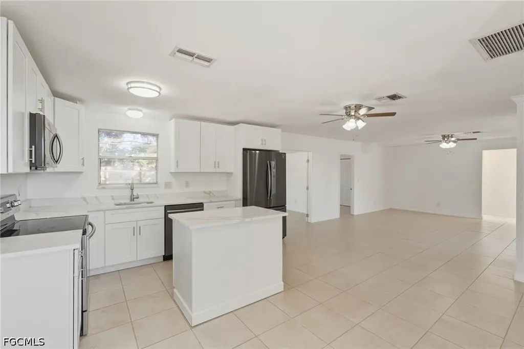 100 Contee Drive Lehigh Acres FL 33936