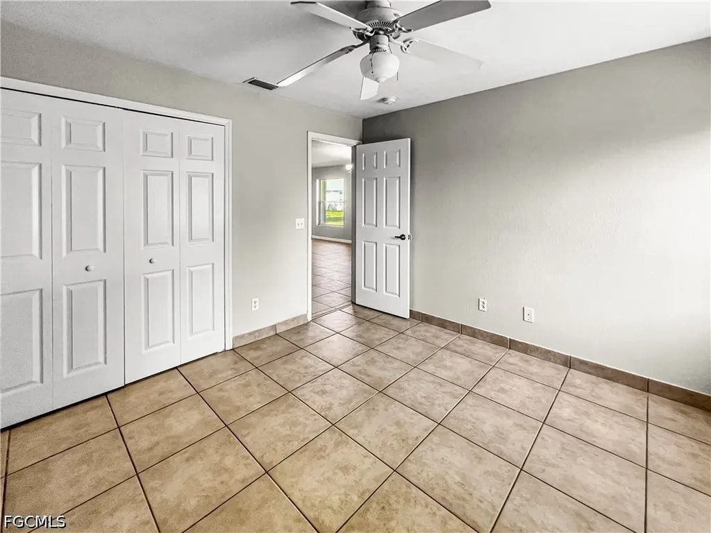 1321 SE 8th Avenue Cape Coral FL 33990