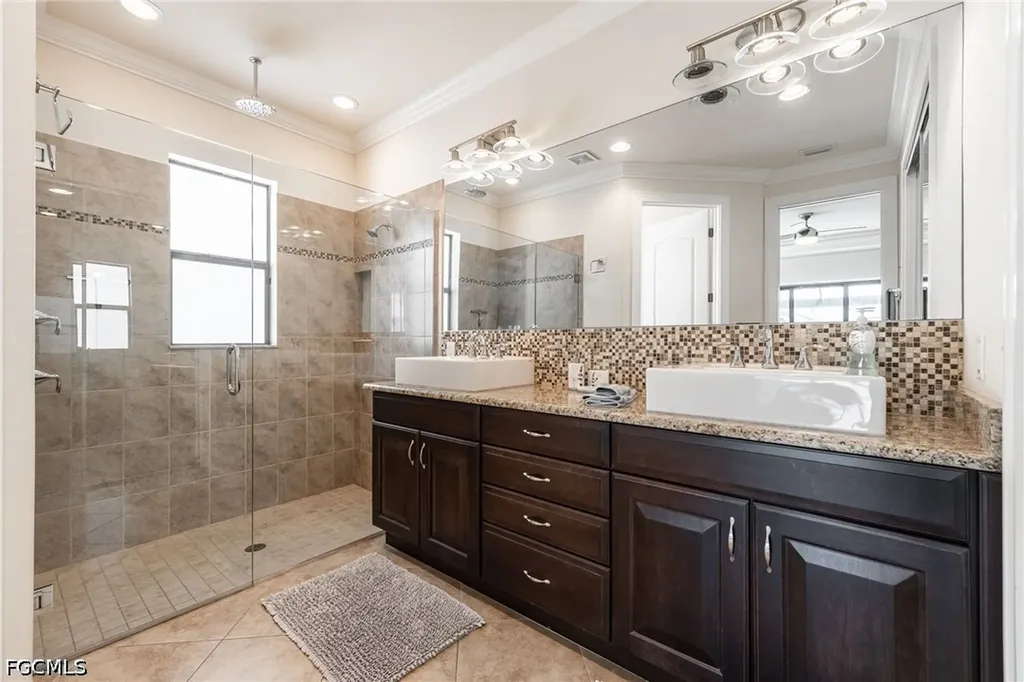 310 SE 30th Terrace Cape Coral FL 33904