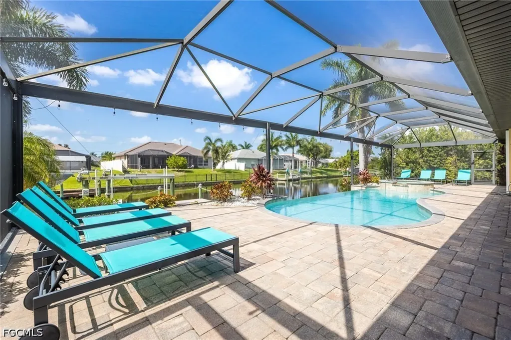 310 SE 30th Terrace Cape Coral FL 33904